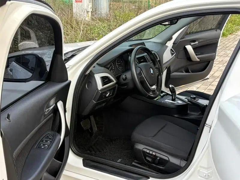 BMW 1 Series (Imported) 2015 120i Leading Edition — миниатюра 12