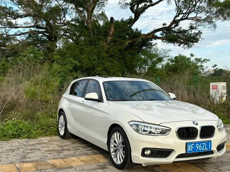 BMW 1 Series (Imported) 2015 120i Leading Edition — миниатюра 3