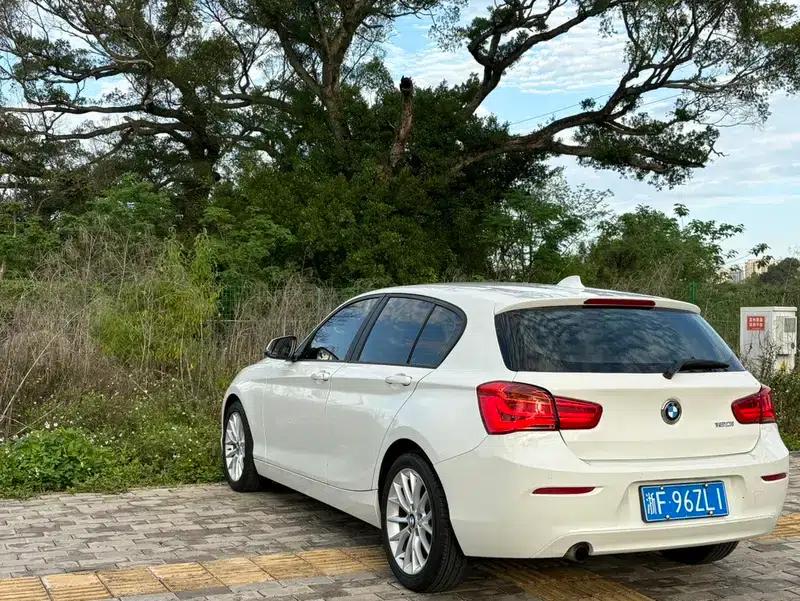 BMW 1 Series (Imported) 2015 120i Leading Edition — миниатюра 5
