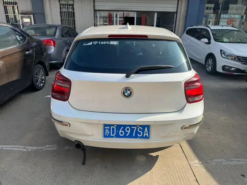 BMW 1 Series (Imported) 2013 Facelift 116i Leading Edition — миниатюра 3