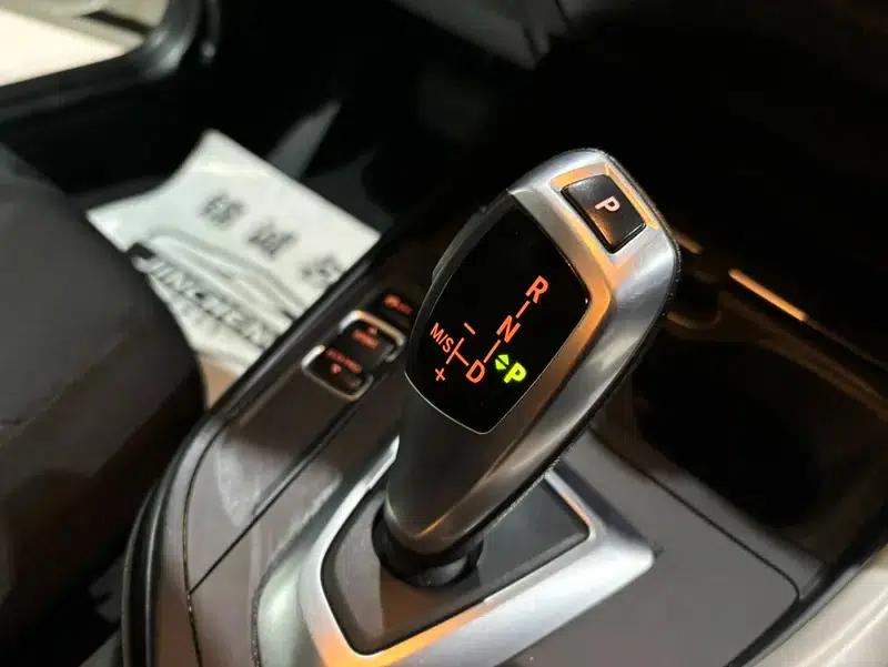 BMW 1 Series (Imported) 2013 Facelift 116i Leading Edition — миниатюра 12