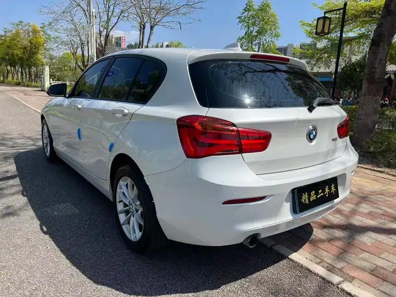 BMW 1 Series (Imported) 2016 118i Leading Edition — миниатюра 4