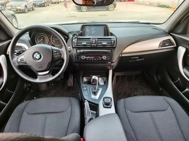 BMW 1 Series (Imported) 2013 Facelift 118i Leading Edition — миниатюра 11