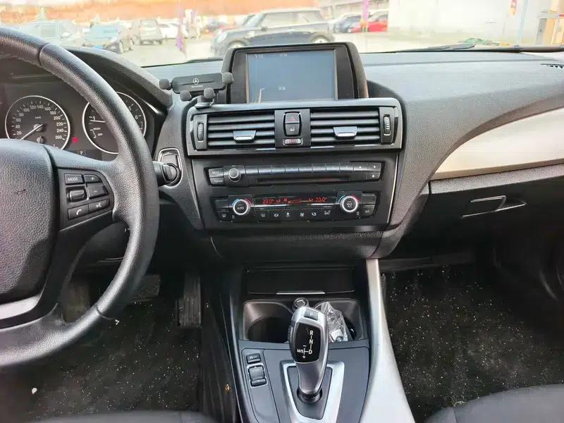 BMW 1 Series (Imported) 2013 Facelift 118i Leading Edition — миниатюра 12