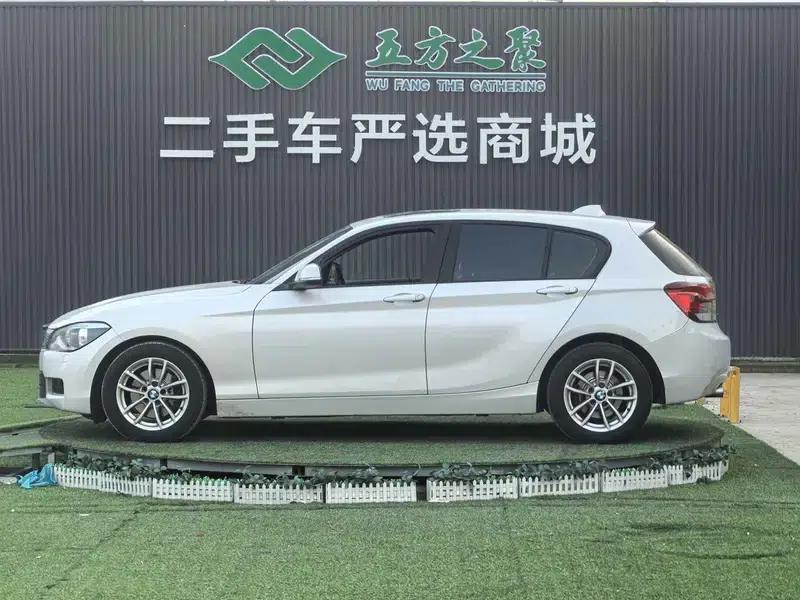 BMW 1 Series (Imported) 2013 Facelift 118i Leading Edition — миниатюра 3