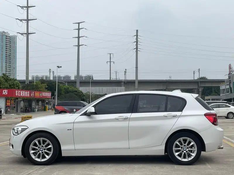 BMW 1 Series (Imported) 2013 Facelift 116i Leading Edition — миниатюра 4