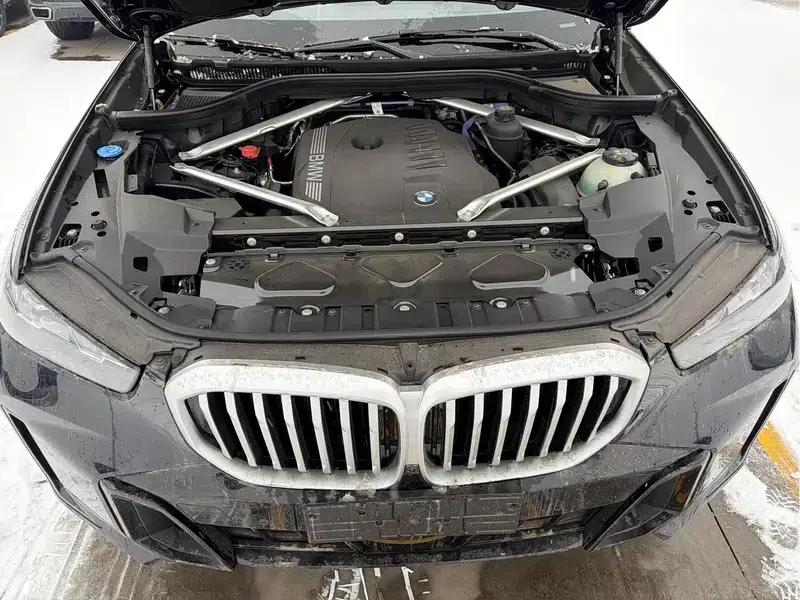 BMW X5 2025 xDrive40Li M Sport Shadow Edition — миниатюра 6