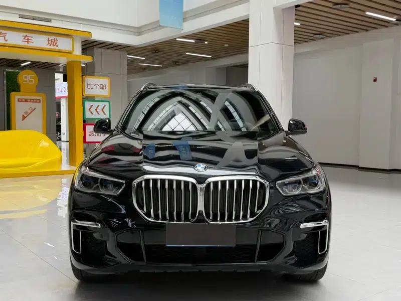 BMW X5 2022 Facelift xDrive 40Li M Sport Package — миниатюра 2