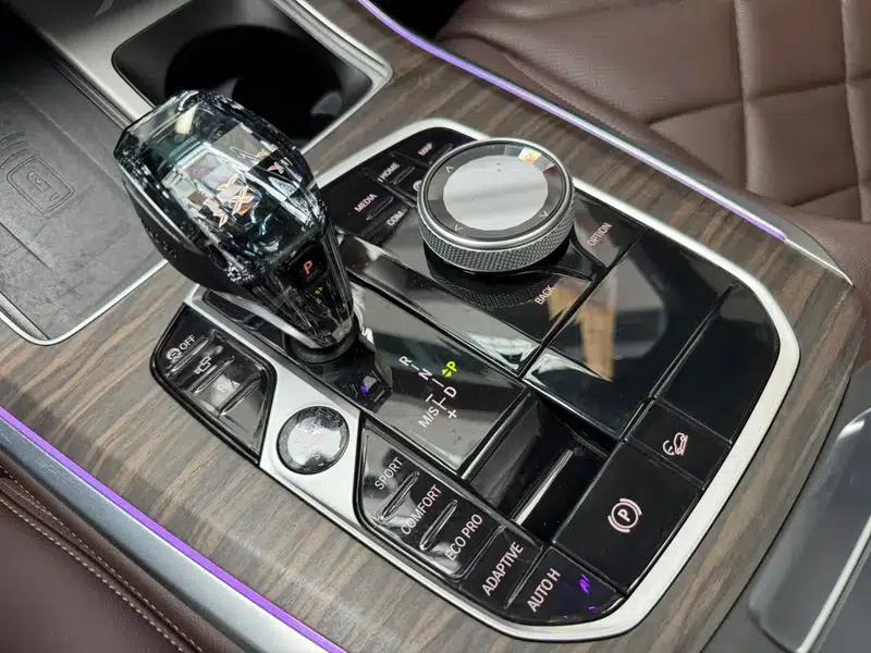 BMW X5 2022 Facelift xDrive 40Li M Sport Package — миниатюра 15