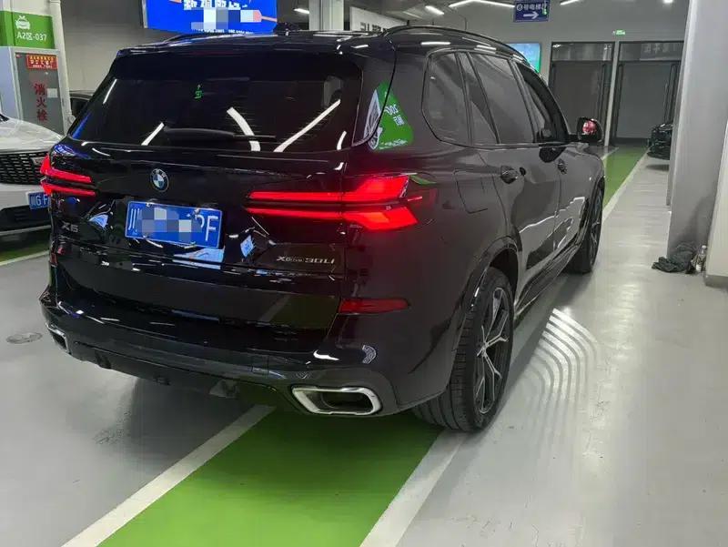 BMW X5 2023 xDrive30Li M Sport Shadow Edition — миниатюра 6