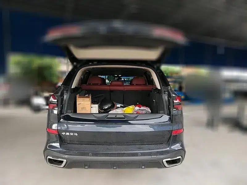 BMW X5 2023 xDrive30Li M Sport Shadow Edition — миниатюра 21