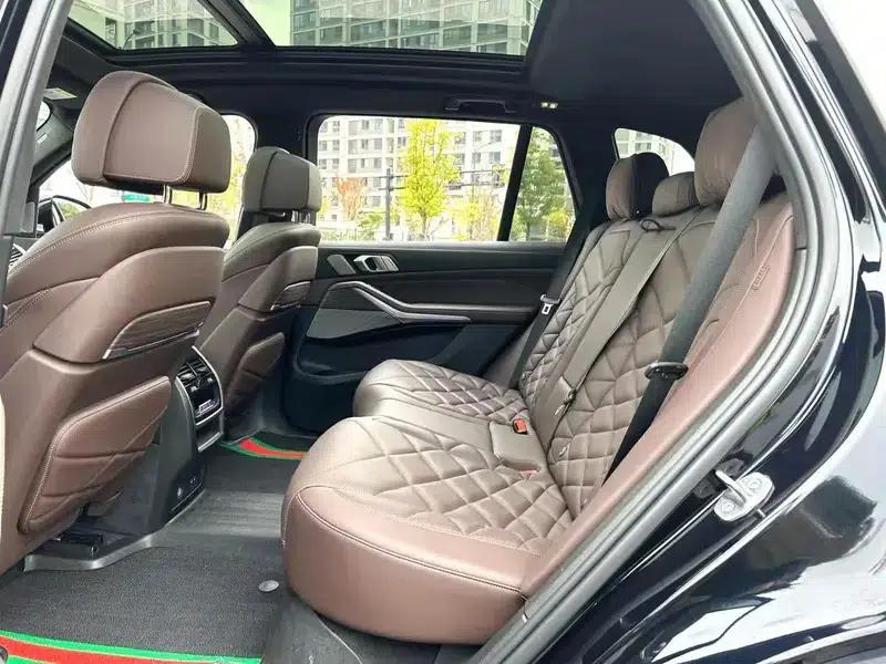 BMW X5 2022 xDrive 40Li Luxury M Sport Package — миниатюра 9
