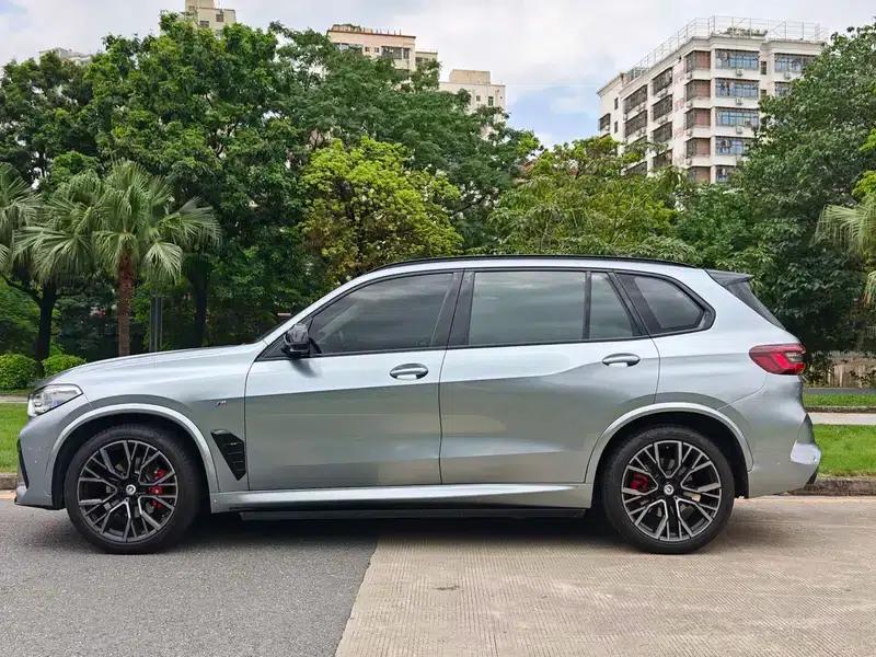 BMW X5 2022 xDrive 30Li Luxury M Sport Package — миниатюра 4