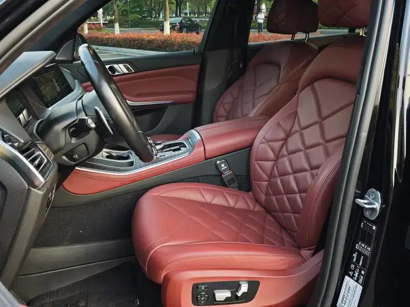 BMW X5 2022 xDrive 40Li M Sport Package — миниатюра 16