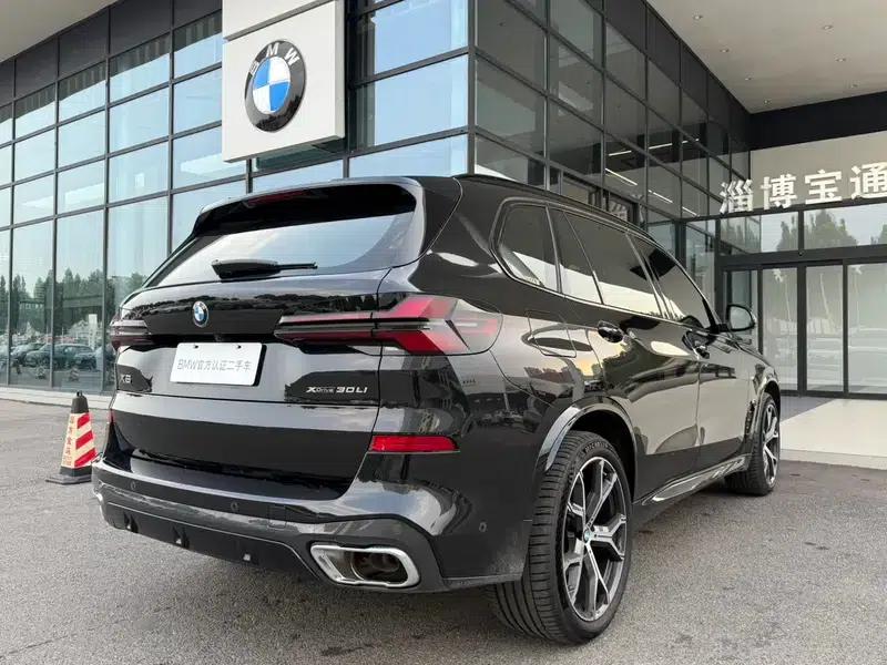 BMW X5 2025 xDrive30Li M Sport Shadow Edition — миниатюра 5