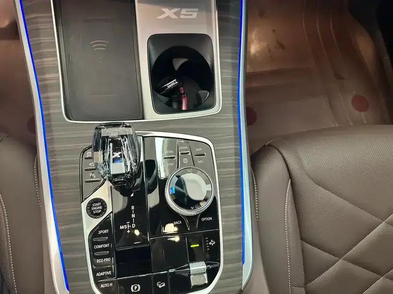 BMW X5 2022 xDrive 40Li Luxury M Sport Package — миниатюра 16