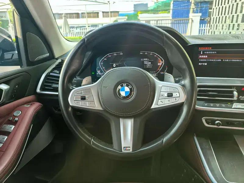 BMW X5 2023 xDrive30Li M Sport Package — миниатюра 11