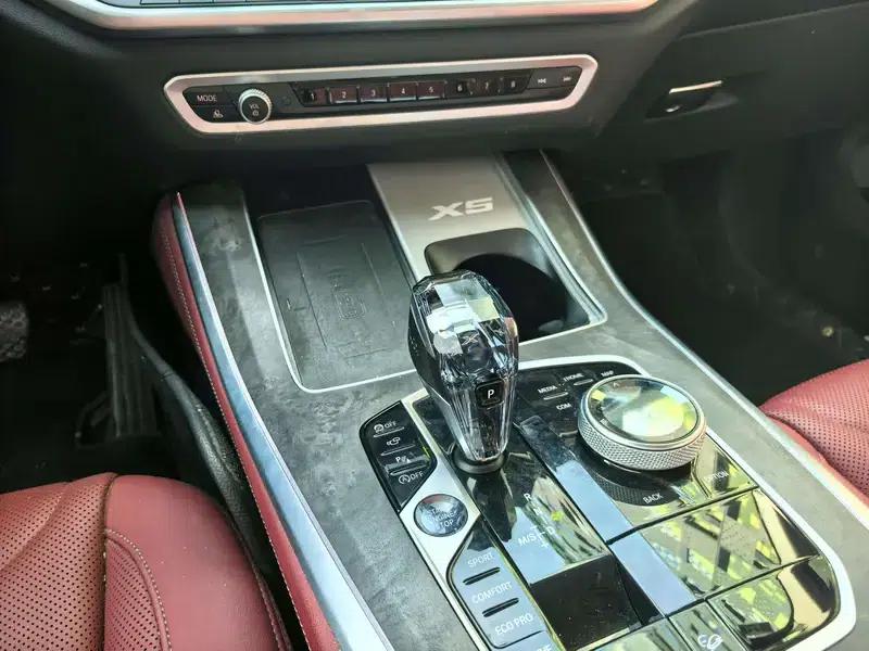 BMW X5 2023 xDrive30Li M Sport Package — миниатюра 12