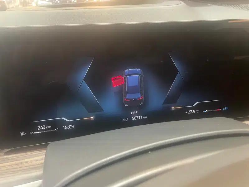 BMW X5 2023 xDrive40Li M Sport Shadow Edition — миниатюра 8
