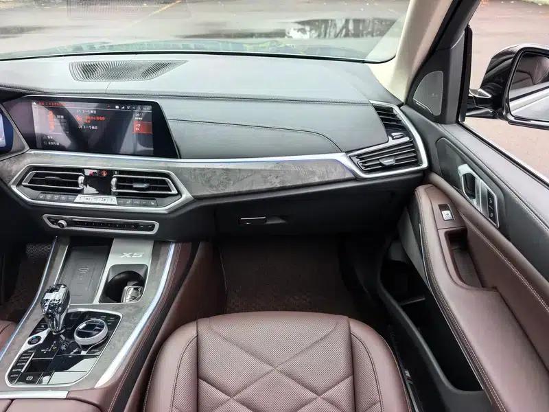 BMW X5 2022 Facelift xDrive 30Li M Sport Package — миниатюра 10