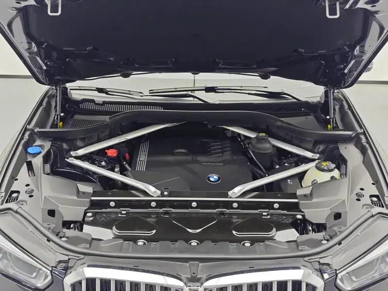 BMW X5 2022 Facelift xDrive 30Li M Sport Package — миниатюра 10