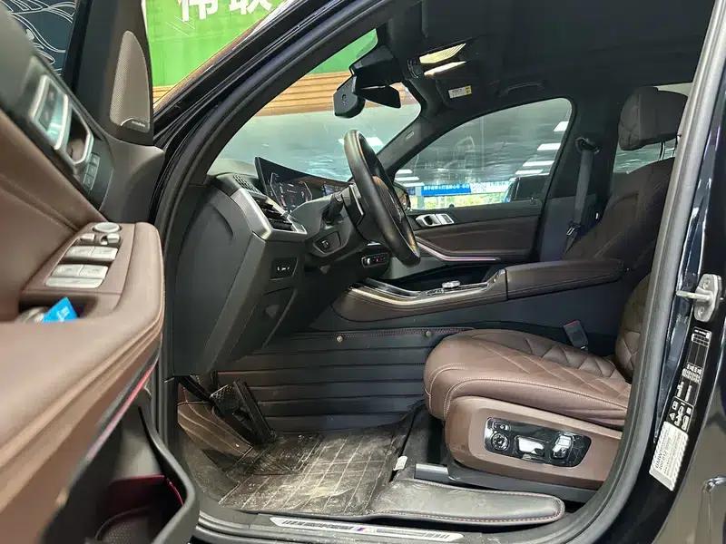 2023 BMW X5 xDrive40Li M Sport Shadow Edition — миниатюра 17