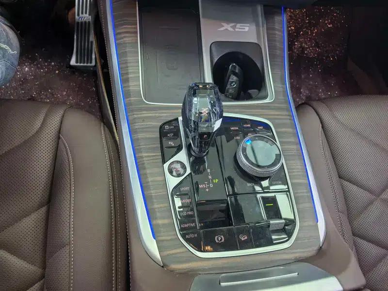BMW X5 2022 Facelift xDrive 40Li M Sport Package — миниатюра 16