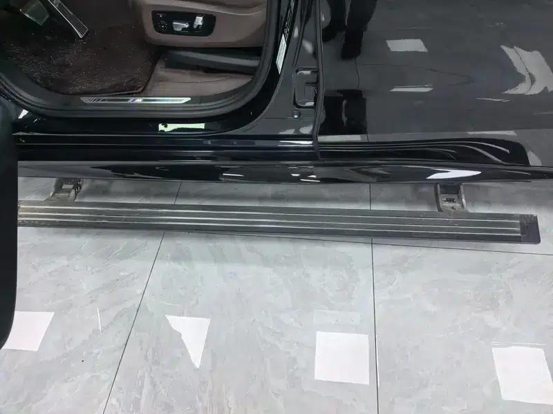 BMW X5 2022 Facelift xDrive 40Li M Sport Package — миниатюра 9