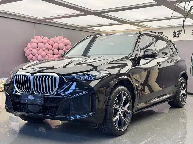 BMW X5 2023 xDrive30Li M Sport Package — миниатюра 1