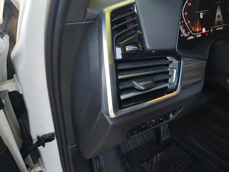 BMW X5 2022 xDrive 40Li Luxury M Sport Package — миниатюра 13