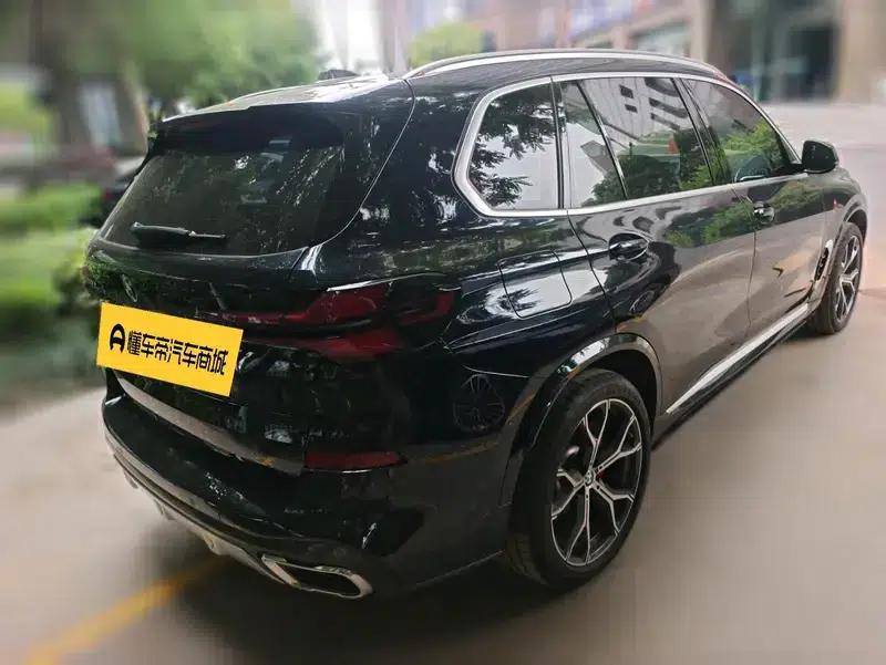 BMW X5 2023 xDrive30Li M Sport Package — миниатюра 4