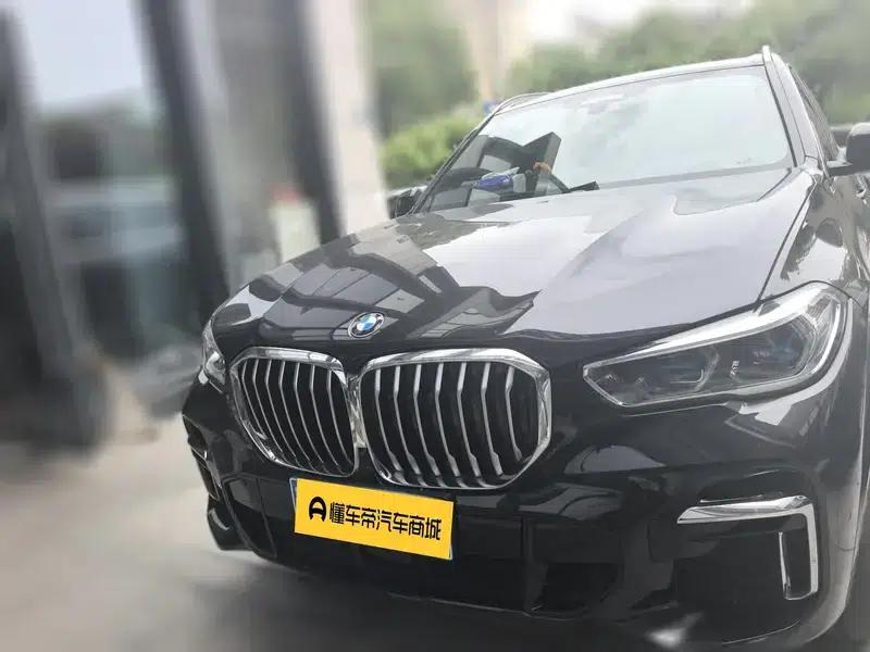 BMW X5 2022 xDrive 40Li M Sport Package — миниатюра 2