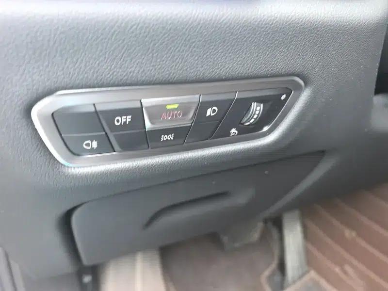 BMW X5 2022 xDrive 40Li M Sport Package — миниатюра 13