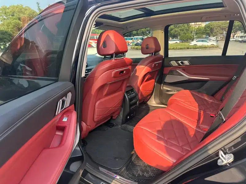 BMW X5 2023 xDrive30Li M Sport Shadow Edition — миниатюра 10