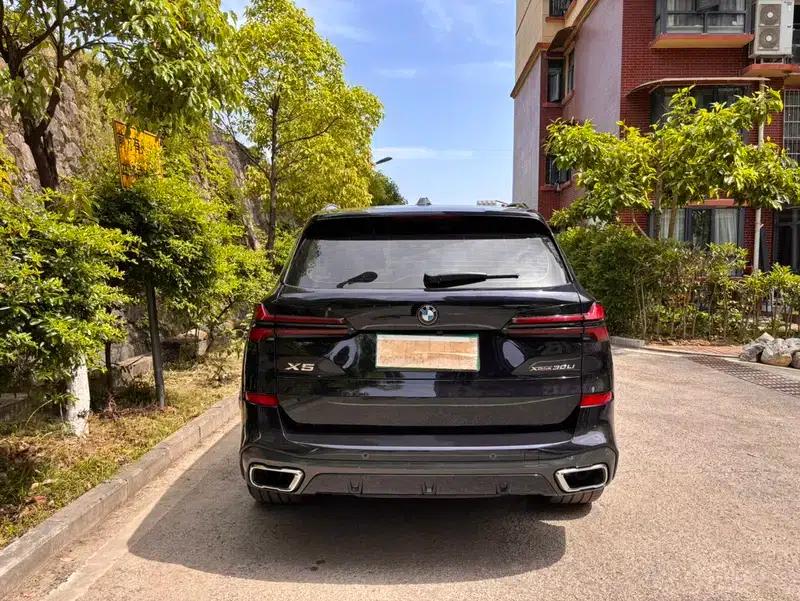 BMW X5 2023 xDrive30Li M Sport Shadow Edition — миниатюра 6