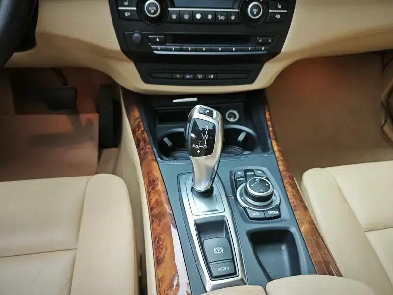 2011 BMW X5 3.0L Automatic 4WD 5-seater (Parallel Import) — миниатюра 12