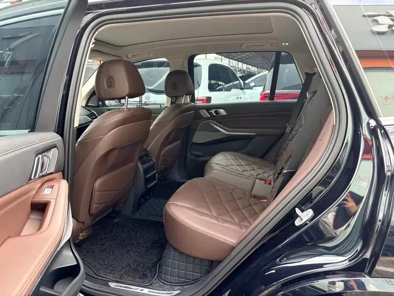 BMW X5 2022 xDrive 30Li Luxury M Sport Package — миниатюра 14