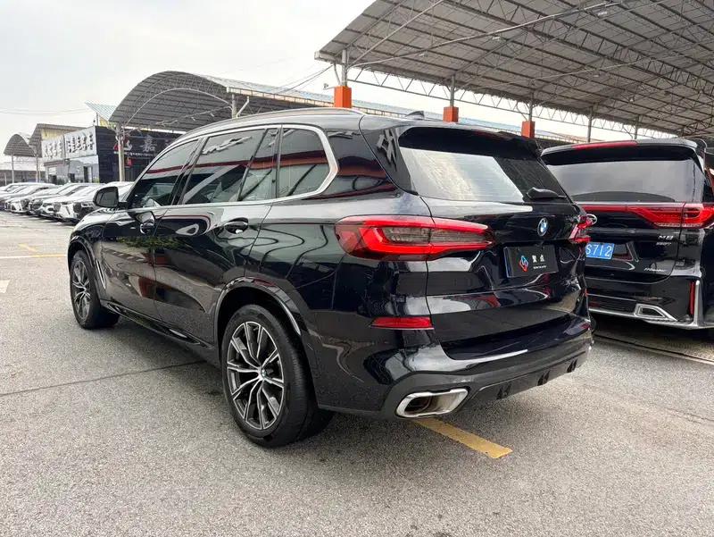 BMW X5 2022 xDrive 30Li Luxury M Sport Package — миниатюра 4