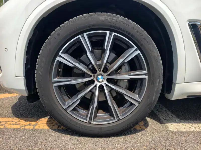 BMW X5 2022 xDrive 30Li Luxury M Sport Package — миниатюра 8