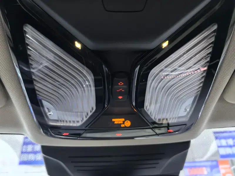 BMW X5 2023 xDrive30Li M Sport Shadow Edition — миниатюра 14