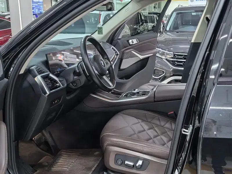 BMW X5 2023 xDrive30Li M Sport Shadow Edition — миниатюра 19