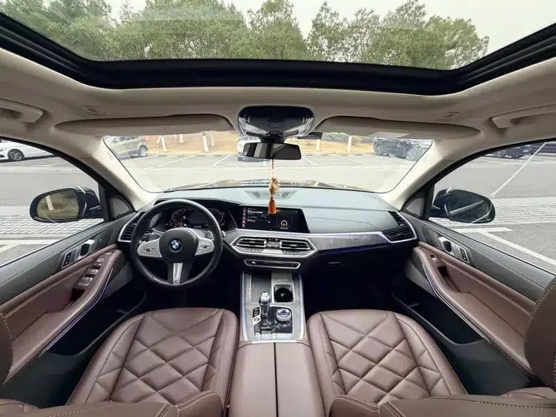 BMW X5 2022 xDrive 30Li M Sport Package — миниатюра 7