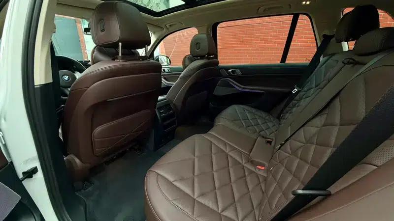 BMW X5 2022 xDrive 30Li Luxury M Sport Package — миниатюра 15