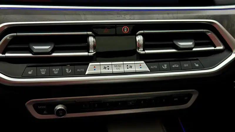 BMW X5 2022 xDrive 30Li Luxury M Sport Package — миниатюра 7