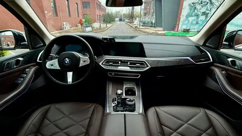 BMW X5 2022 xDrive 30Li Luxury M Sport Package — миниатюра 10