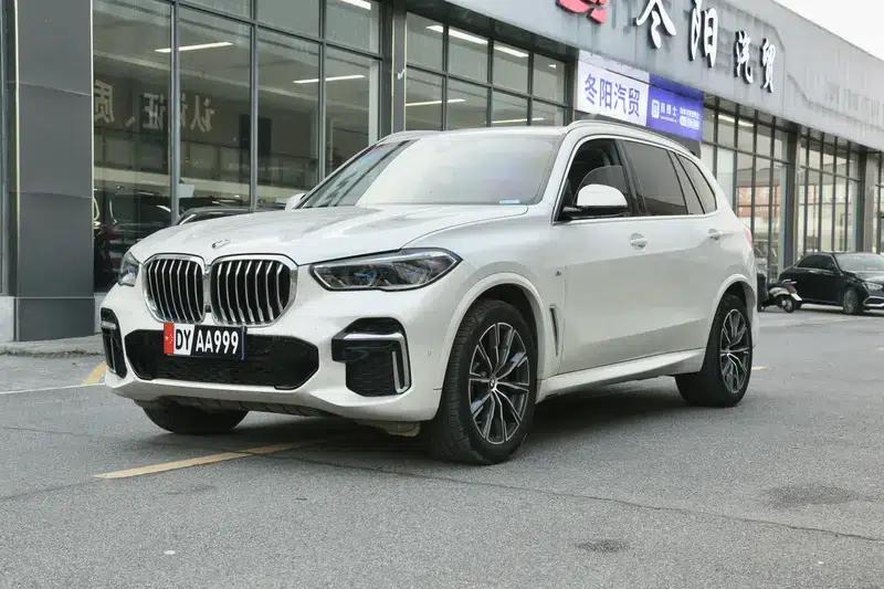 BMW X5 2022 xDrive 30Li M Sport Package — миниатюра 1