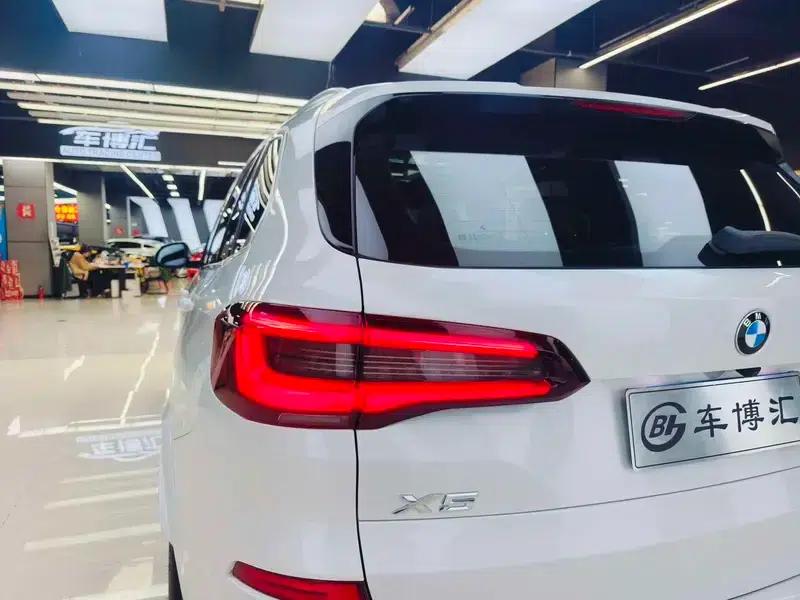 BMW X5 2022 Facelift xDrive 40Li M Sport Package — миниатюра 9