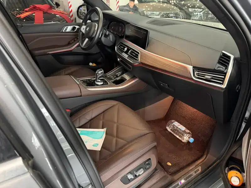 BMW X5 2022 Facelift xDrive 40Li M Sport Package — миниатюра 6