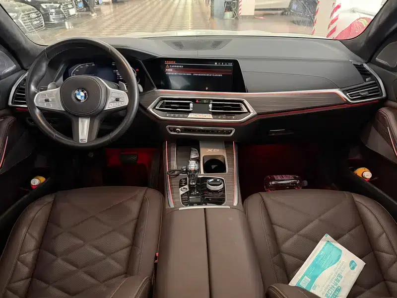 BMW X5 2022 Facelift xDrive 40Li M Sport Package — миниатюра 7