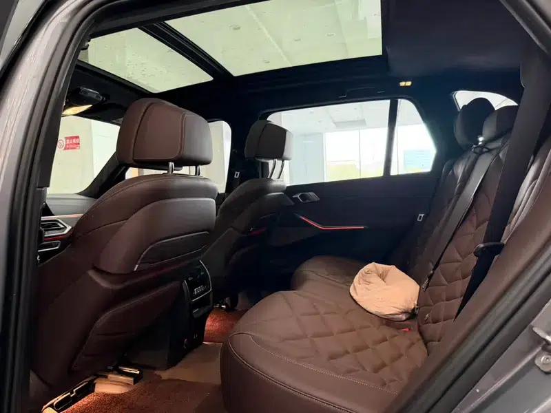 BMW X5 2022 Facelift xDrive 40Li M Sport Package — миниатюра 10